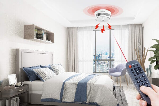 Battery-Powered vs. Batteryless Smoke Alarms: Which Is Better for Your Home?